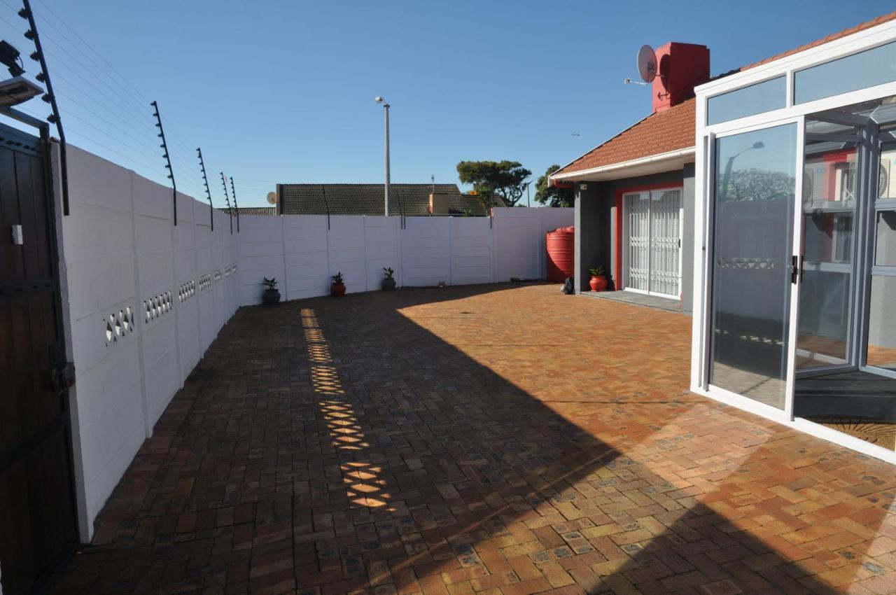 Surrey B&B Cape Town Bagian luar foto